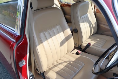 Lot 15 - 1961 Jaguar MkII Saloon