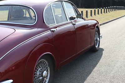 Lot 15 - 1961 Jaguar MkII Saloon