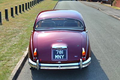 Lot 15 - 1961 Jaguar MkII Saloon