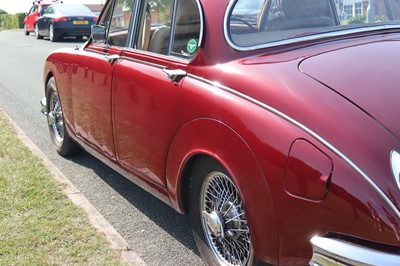 Lot 15 - 1961 Jaguar MkII Saloon