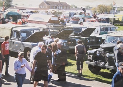 Lot 71 - 1971 Land Rover Series IIA 'Searle Carawagon'