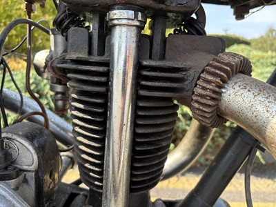 Lot 373 - 1934 Levis A2