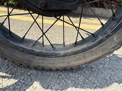 Lot 373 - 1934 Levis A2