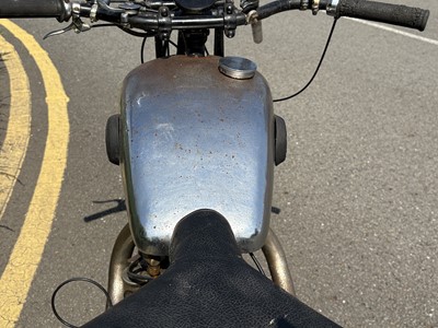 Lot 373 - 1934 Levis A2