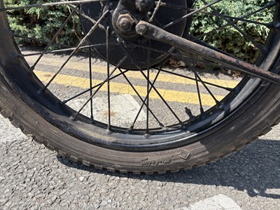 Lot 373 - 1934 Levis A2