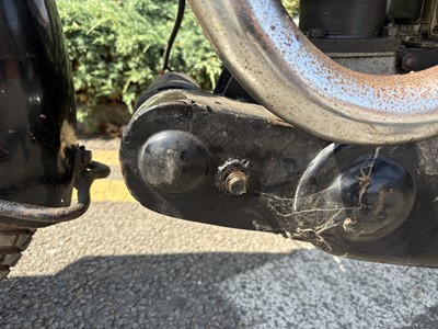 Lot 373 - 1934 Levis A2