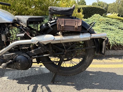 Lot 373 - 1934 Levis A2