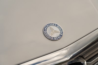 Lot 224 - 1988 Mercedes-Benz 420 SL