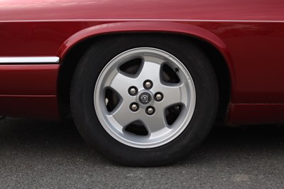 Lot 148 - 1993 Jaguar XJS 6.0 V12