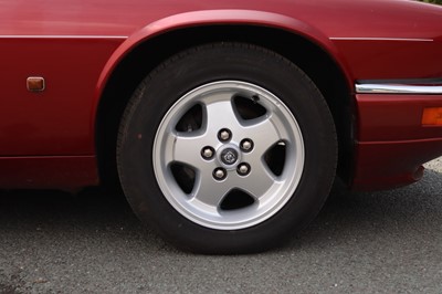 Lot 148 - 1993 Jaguar XJS 6.0 V12