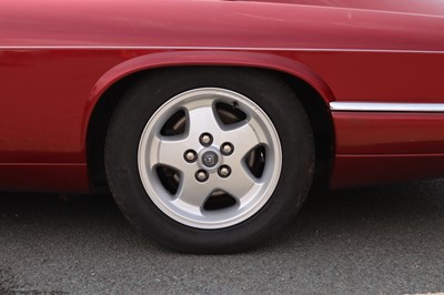 Lot 148 - 1993 Jaguar XJS 6.0 V12