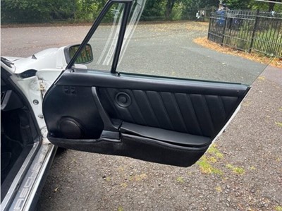 Lot 207 - 1983 Porsche 911 SC Cabriolet