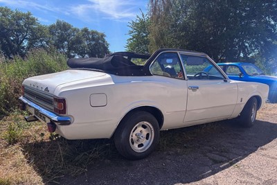 Lot 94 - 1972 Ford Cortina MK III Crayford Convertible