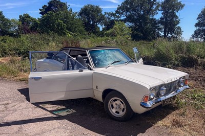 Lot 94 - 1972 Ford Cortina MK III Crayford Convertible