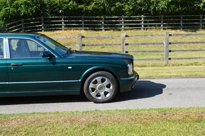 Lot 235 - 2000 Bentley Arnage Red Label