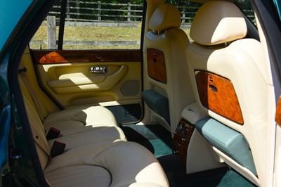 Lot 235 - 2000 Bentley Arnage Red Label