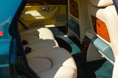 Lot 235 - 2000 Bentley Arnage Red Label