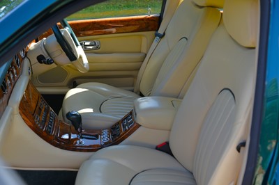 Lot 235 - 2000 Bentley Arnage Red Label