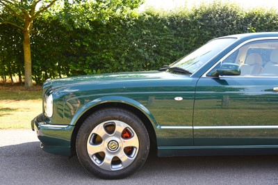 Lot 235 - 2000 Bentley Arnage Red Label