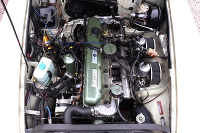 Lot 238 - 1968 MG C GT