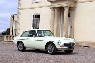 Lot 238 - 1968 MG C GT