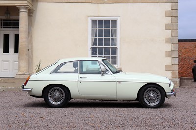 Lot 238 - 1968 MG C GT