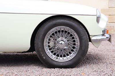 Lot 238 - 1968 MG C GT