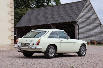 Lot 238 - 1968 MG C GT
