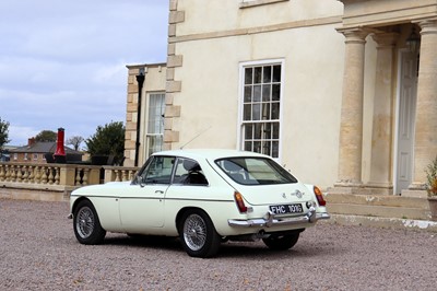 Lot 238 - 1968 MG C GT