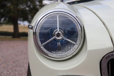 Lot 238 - 1968 MG C GT