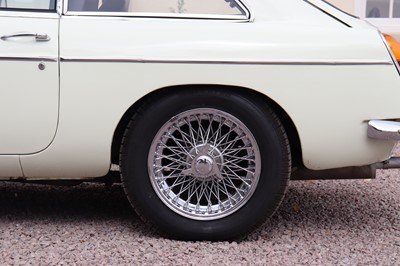 Lot 238 - 1968 MG C GT