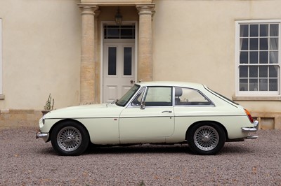 Lot 238 - 1968 MG C GT