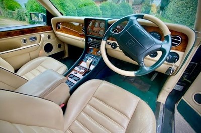 Lot 211 - 1996 Bentley Continental R