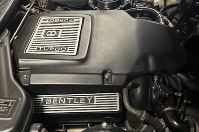Lot 211 - 1996 Bentley Continental R