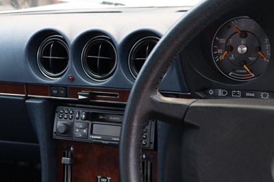 Lot 263 - 1989 Mercedes-Benz 420SL