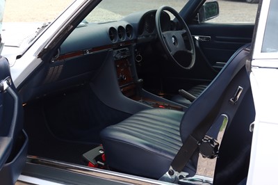 Lot 263 - 1989 Mercedes-Benz 420SL