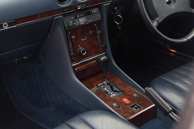 Lot 263 - 1989 Mercedes-Benz 420SL
