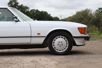 Lot 263 - 1989 Mercedes-Benz 420SL