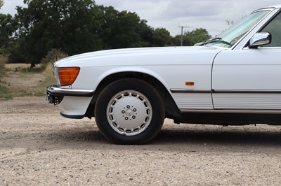 Lot 263 - 1989 Mercedes-Benz 420SL