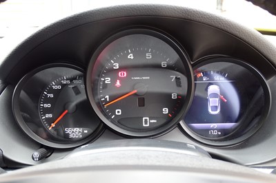 Lot 127 - 2013 Porsche Cayman (981)