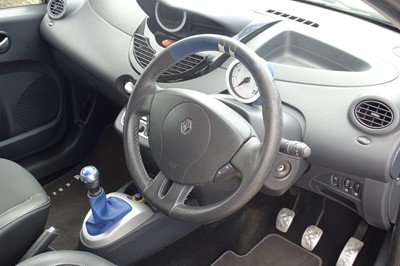 Lot 100 - 2011 Renault Twingo RS Gordini series