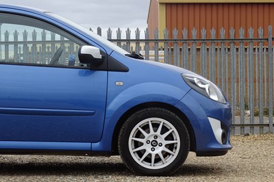 Lot 100 - 2011 Renault Twingo RS Gordini series