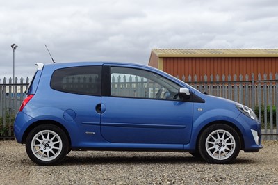 Lot 100 - 2011 Renault Twingo RS Gordini series