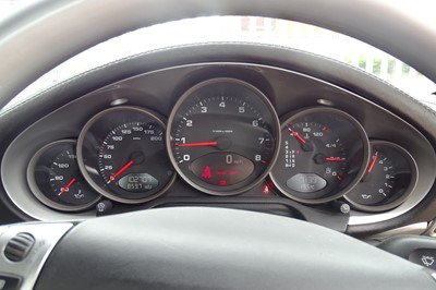 Lot 111 - 2005 Porsche 911 Carrera 4S