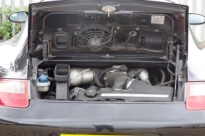 Lot 111 - 2005 Porsche 911 Carrera 4S