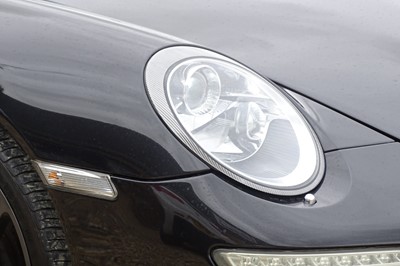 Lot 111 - 2005 Porsche 911 Carrera 4S