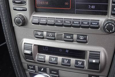 Lot 111 - 2005 Porsche 911 Carrera 4S