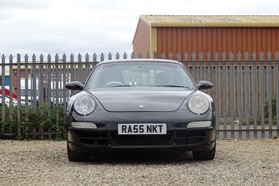 Lot 111 - 2005 Porsche 911 Carrera 4S