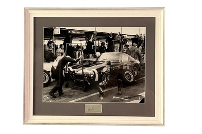 Lot 126 - Sir Stirling Moss in the Ferrari 250 SWB Autograph Presentation