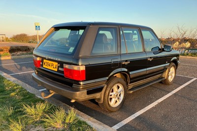 Lot 99 - 2000 Range Rover Vogue 4.6